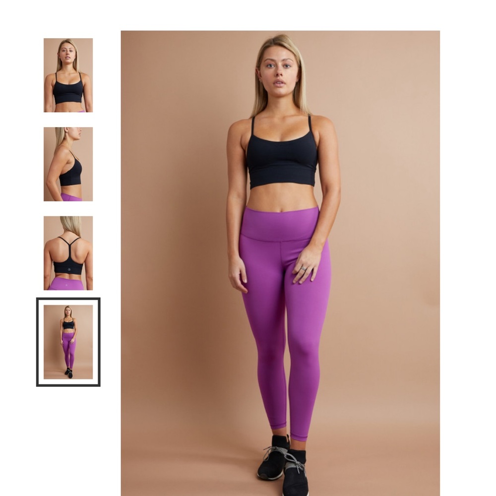 Savvi Swallow Sport Bra in Black